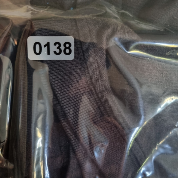 Vintage Nike T Shirt Mens Size Large Spell Out Neon Graphics Black - Picture 9 of 9